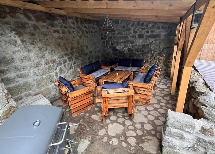 Σπίτι διακοπών Hobiti Domecek U Lesa A Studanky Ντέτσιν