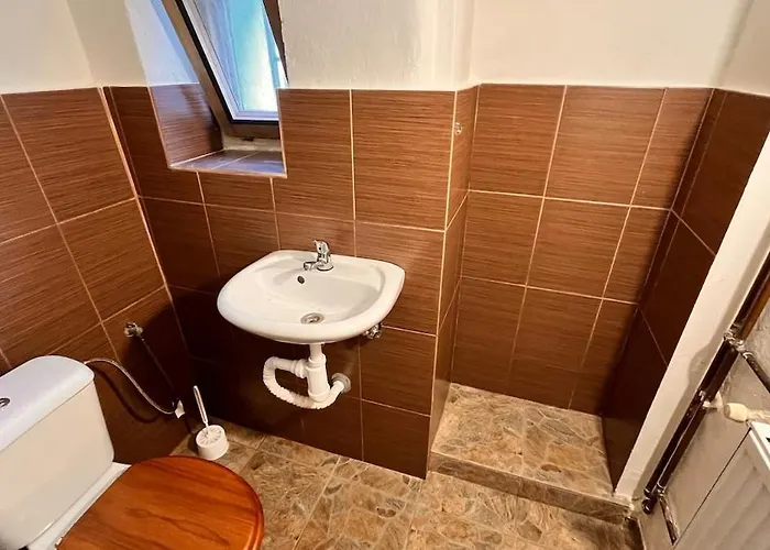 بيت للعطل Hobiti Domecek U Lesa A Studanky ديشين